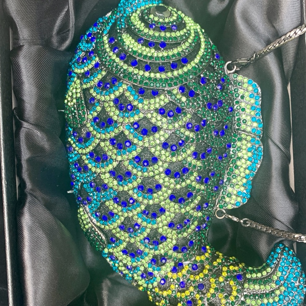 Swarovski Fish Clutch